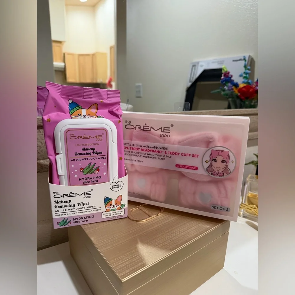 The Crème Shop Pink Makeup Removing Wipes & Teddy Cuff Set BUNDLE! - Picture 1 of 5